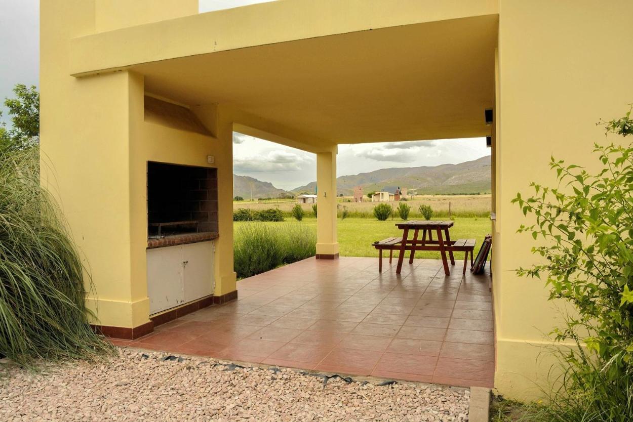 Cabanas De Las Pinturas Sierra de la Ventana Exterior foto