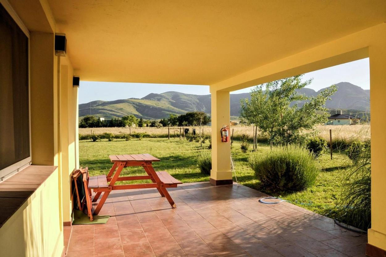 Cabanas De Las Pinturas Sierra de la Ventana Exterior foto