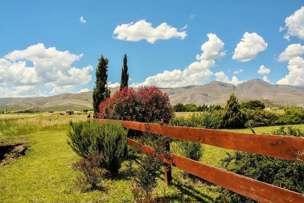 Cabanas De Las Pinturas Sierra de la Ventana Exterior foto